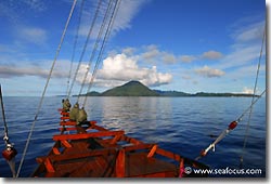 Phinisi schooner approaching Guning Api, Banda, Spice Islands.