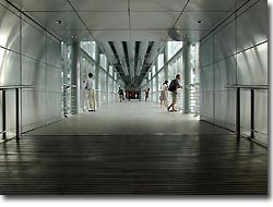 The footbridge of the Petrona Twin Towers, Kuala Lumpur, Malaysia. MIDE 2008