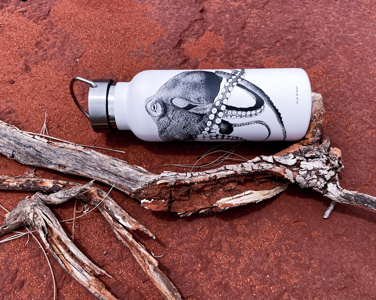 Underwater X Elk Draws Stainless Steel Insulated Water Bottle for Mental Health - Octopus